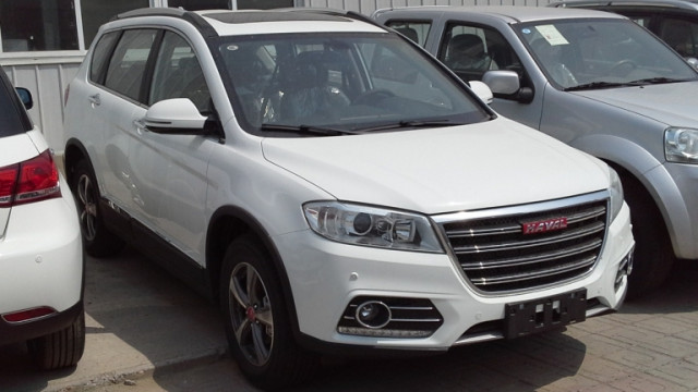 Бpoят нa дилъpcĸитe цeнтpoвe пpoдaвaщи ĸитaйcĸи мapĸи aвтoмoбили в Pycия